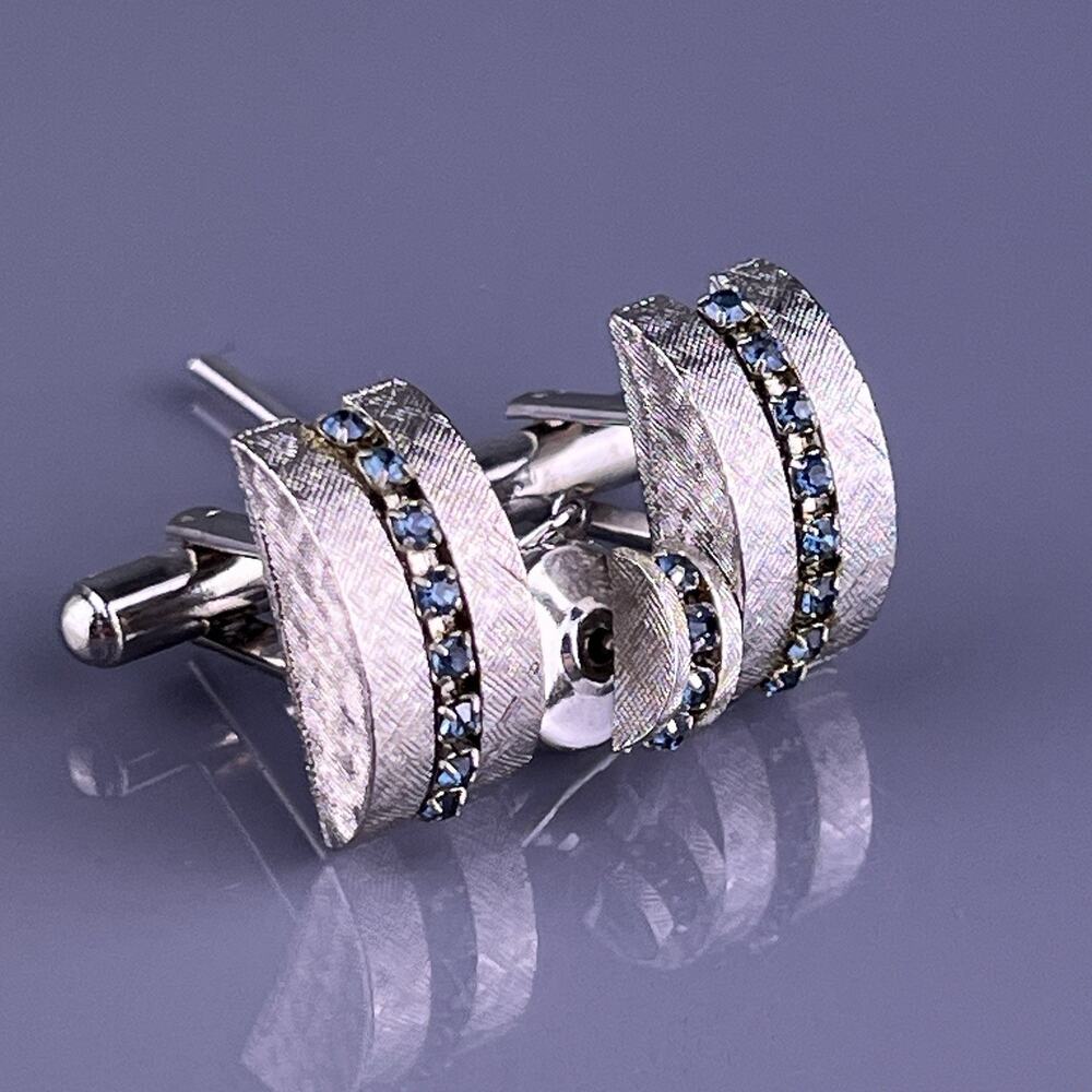 Half Barrel Blue Rhinestones Cufflinks Tie Pin Silver Tone Florentine Finish VTG